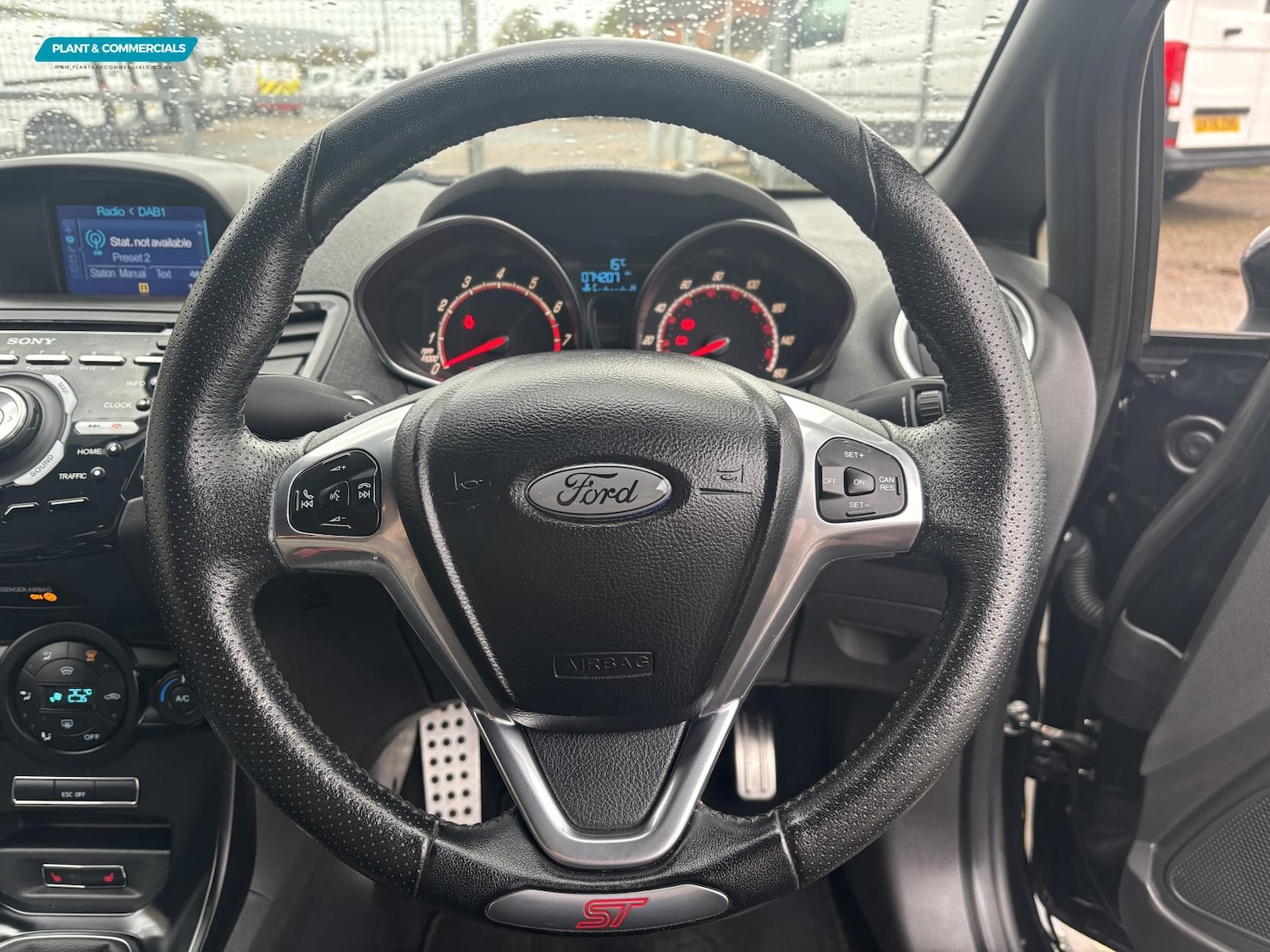 Used Ford Fiesta 2015 for sale - 76480156: Photo 14