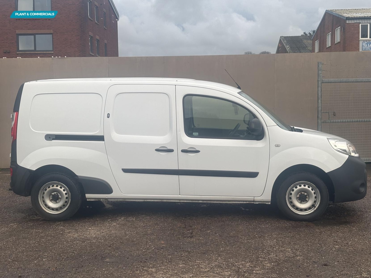 Used Renault Kangoo 2018 for sale - 77026215: Photo 2