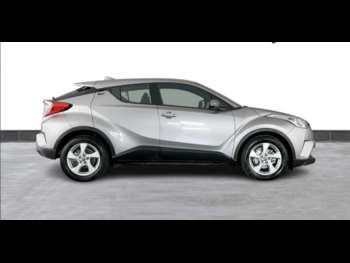Used Toyota C-HR 2017 for sale - 74784952: Photo