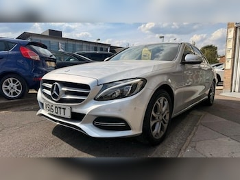 Used Mercedes-Benz C Class 2015 for sale - 79341862: Photo