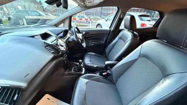 Used Ford Ecosport 2016 for sale - 77399372: Photo 22