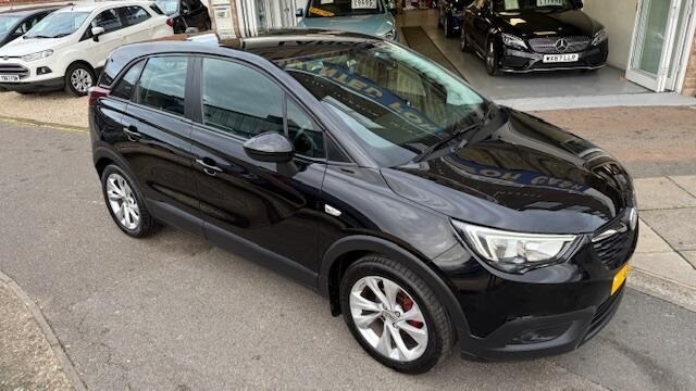 Used Vauxhall Crossland X 2018 for sale - 76681907: Photo 17