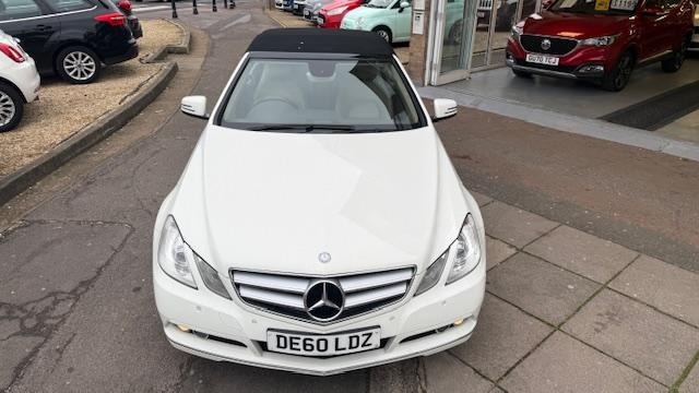 Used Mercedes-Benz E Class 2010 for sale - 77165170: Photo 2