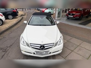 Used Mercedes-Benz E Class 2010 for sale - 77165170: Photo