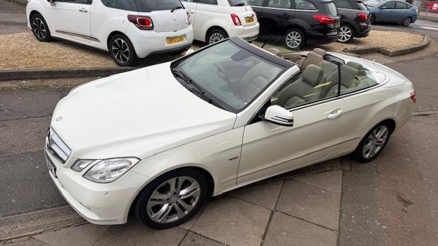 Used Mercedes-Benz E Class 2010 for sale - 77165170: Photo 3