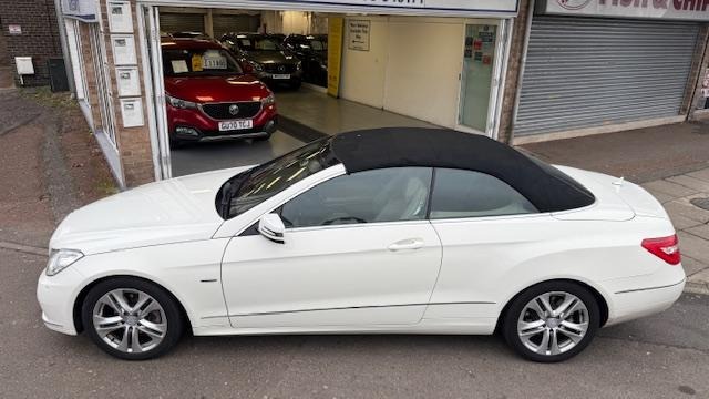 Used Mercedes-Benz E Class 2010 for sale - 77165170: Photo 4