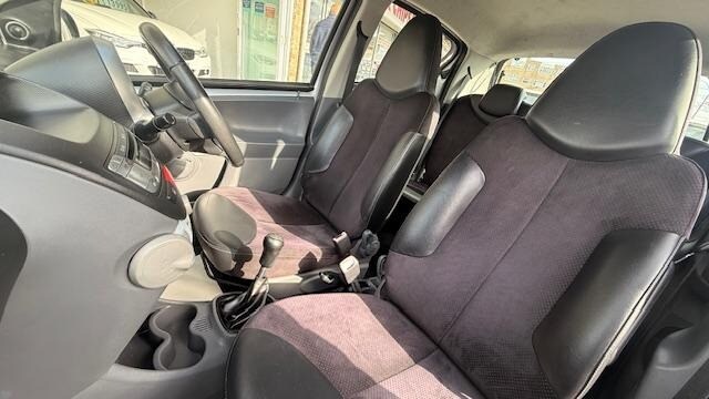 Used Toyota AYGO 2009 for sale - 77847956: Photo 23