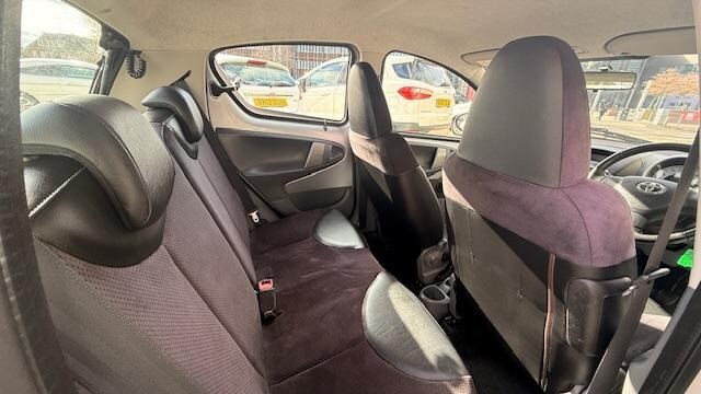 Used Toyota AYGO 2009 for sale - 77847956: Photo 30