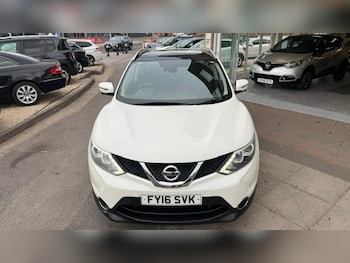 Used Nissan Qashqai 2016 for sale - 79421115: Photo