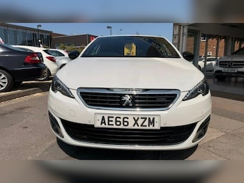 Used Peugeot 308 2016 for sale - 79216912: Photo