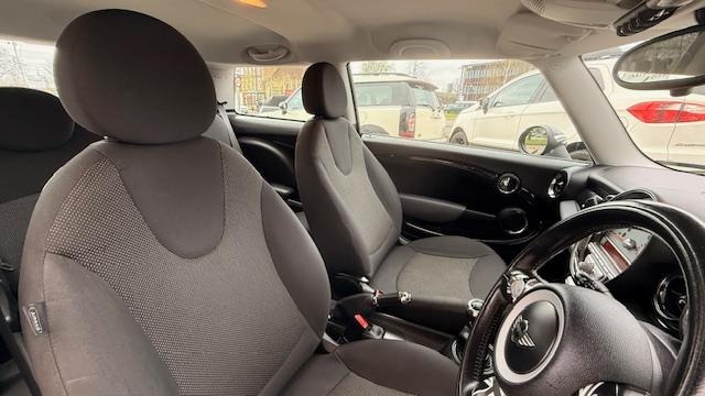 Used MINI Hatch 2010 for sale - 78109039: Photo 30