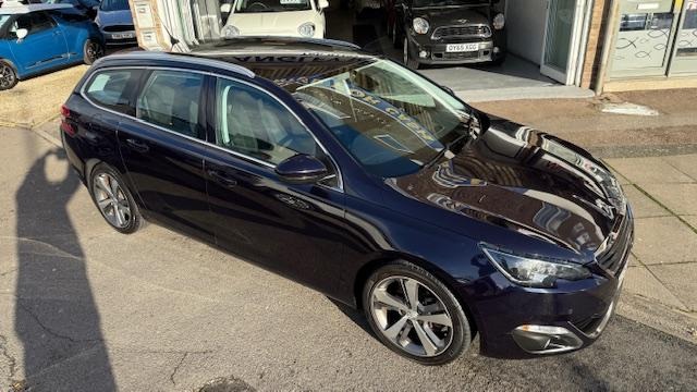 Used Peugeot 308 2017 for sale - 76892997: Photo 18