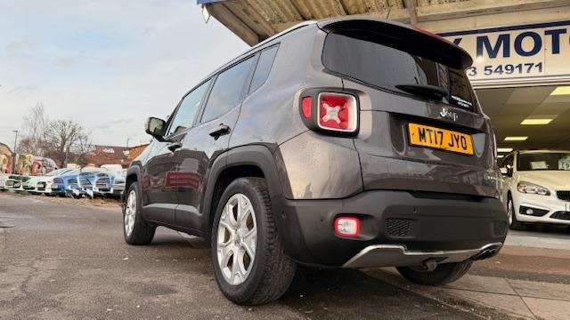 Used Jeep Renegade 2017 for sale - 77340088: Photo 10
