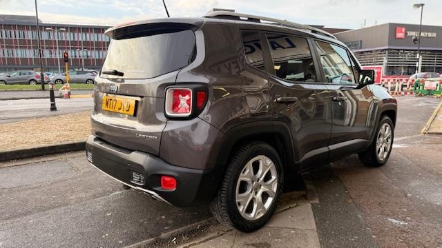 Used Jeep Renegade 2017 for sale - 77340088: Photo 13