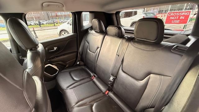Used Jeep Renegade 2017 for sale - 77340088: Photo 24