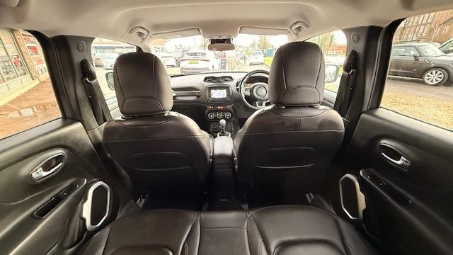 Used Jeep Renegade 2017 for sale - 77340088: Photo 28