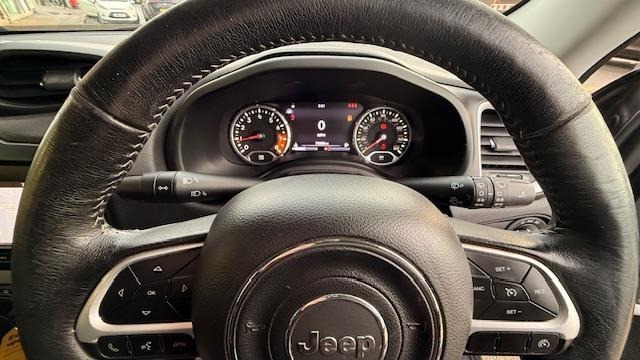 Used Jeep Renegade 2017 for sale - 77340088: Photo 29