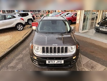 Used Jeep Renegade 2017 for sale - 77340088: Photo