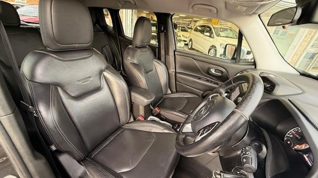 Used Jeep Renegade 2017 for sale - 77340088: Photo 33