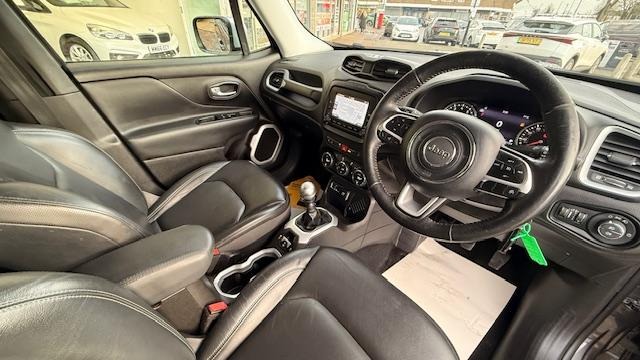 Used Jeep Renegade 2017 for sale - 77340088: Photo 35