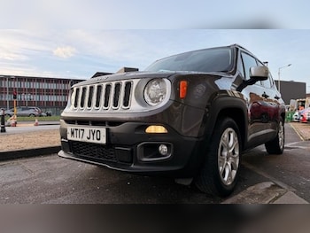 Used Jeep Renegade 2017 for sale - 77340088: Photo