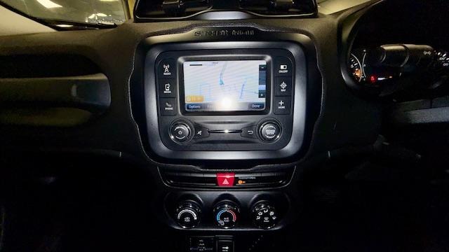 Used Jeep Renegade 2015 for sale - 76907878: Photo 29