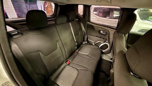 Used Jeep Renegade 2015 for sale - 76907878: Photo 31