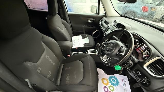 Used Jeep Renegade 2015 for sale - 76907878: Photo 33