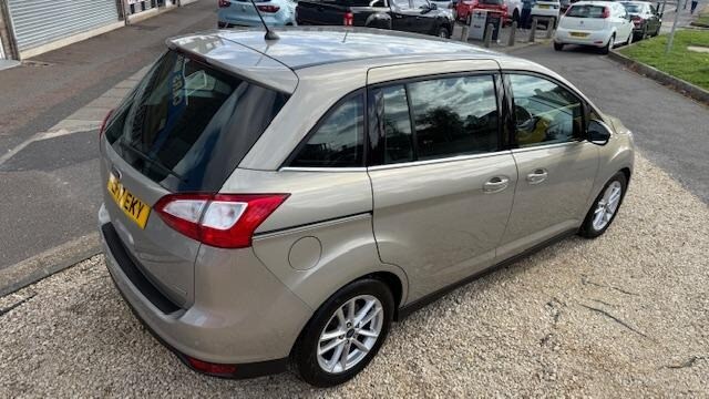 Used Ford Grand C-Max 2017 for sale - 76682478: Photo 15
