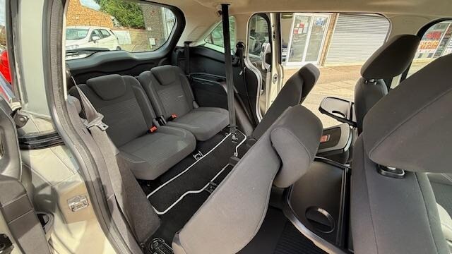 Used Ford Grand C-Max 2017 for sale - 76682478: Photo 29