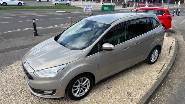 Used Ford Grand C-Max 2017 for sale - 76682478: Photo 6