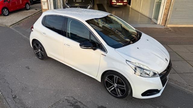 Used Peugeot 208 2018 for sale - 76971609: Photo 18