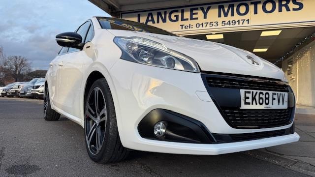 Used Peugeot 208 2018 for sale - 76971609: Photo 19