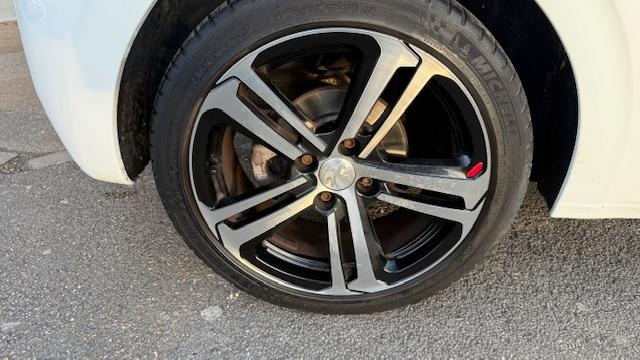 Used Peugeot 208 2018 for sale - 76971609: Photo 20