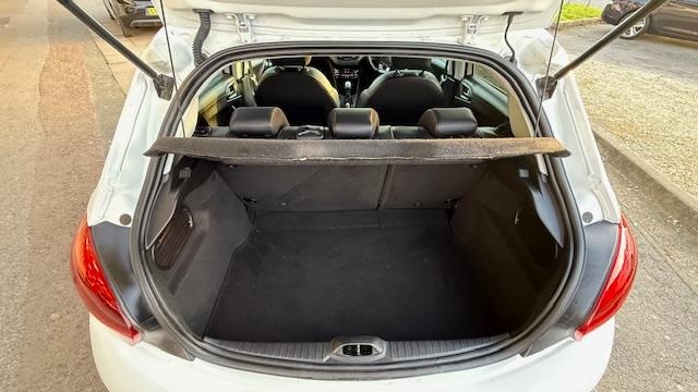 Used Peugeot 208 2018 for sale - 76971609: Photo 36