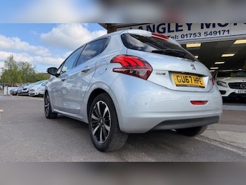 Used Peugeot 208 2017 for sale - 78311990: Photo