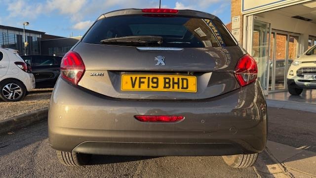 Used Peugeot 208 2019 for sale - 76798900: Photo 11