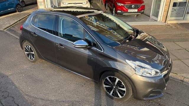 Used Peugeot 208 2019 for sale - 76798900: Photo 17