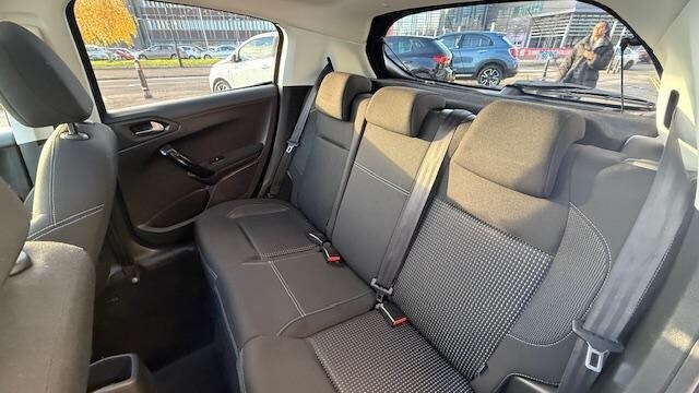 Used Peugeot 208 2019 for sale - 76798900: Photo 23