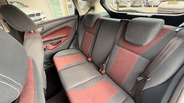 Used Ford Fiesta 2012 for sale - 77848156: Photo 24