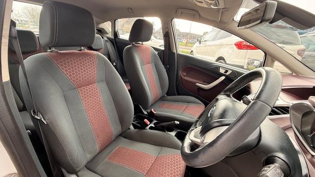 Used Ford Fiesta 2012 for sale - 77848156: Photo 31
