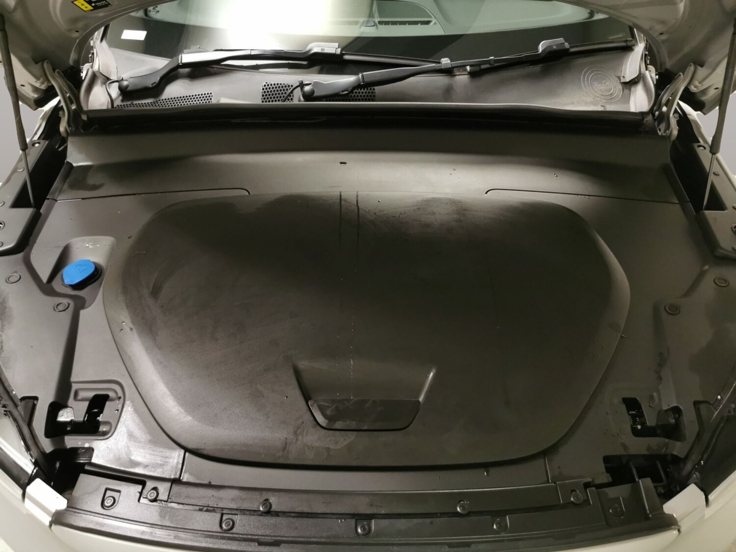 Used Volvo XC40 2024 for sale - 77493084: Photo 31