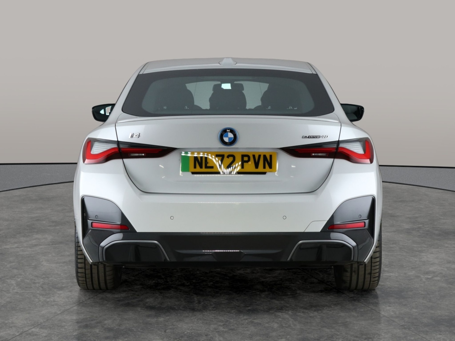 Used BMW i4 2022 for sale - 76182351: Photo 16
