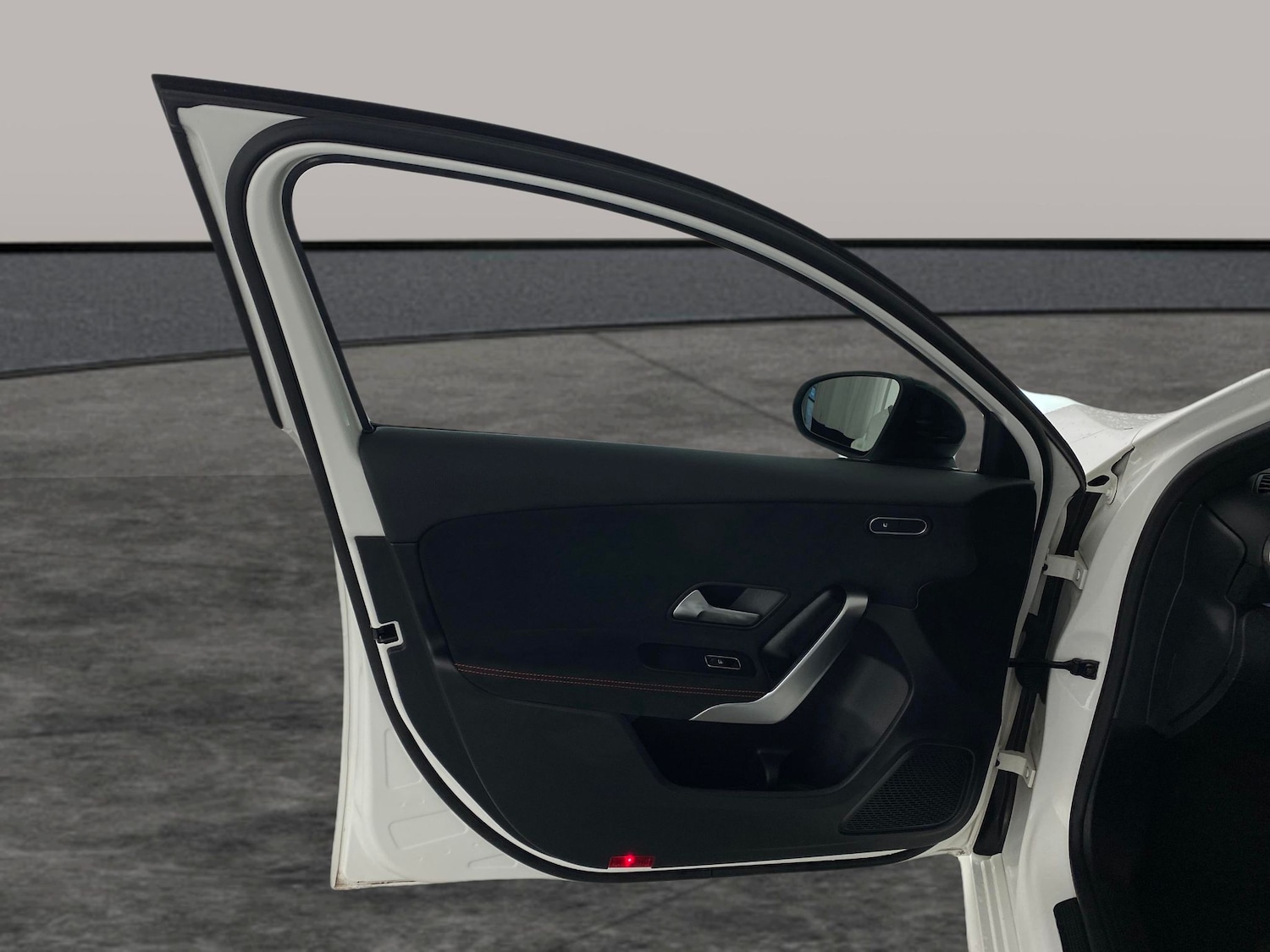 Used Mercedes-Benz A-Class for sale - 76577913: Photo 24