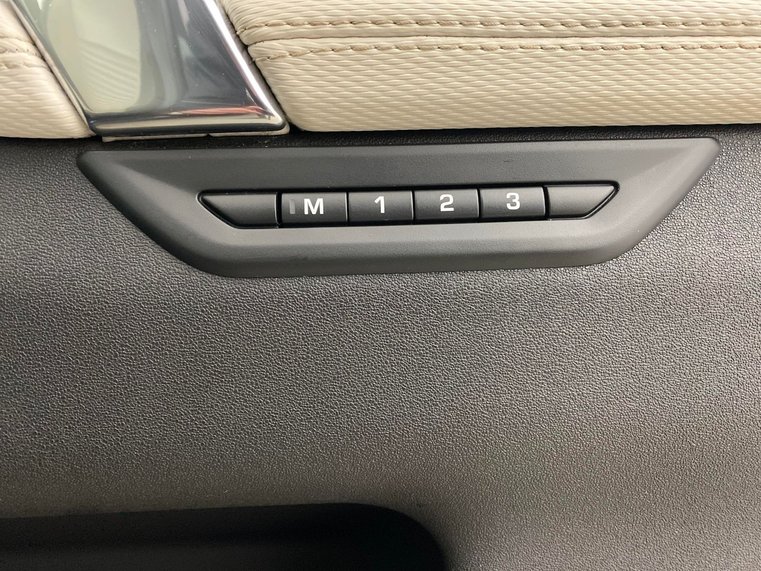 Used Land Rover Discovery Sport 2021 for sale - 77055800: Photo 17