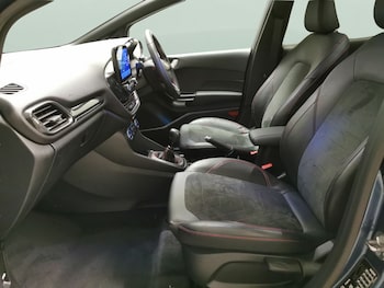 Used Ford Fiesta 2022 for sale - 76612390: Photo