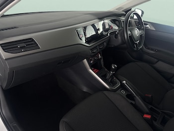 Used Volkswagen Polo 2018 for sale - 76428504: Photo