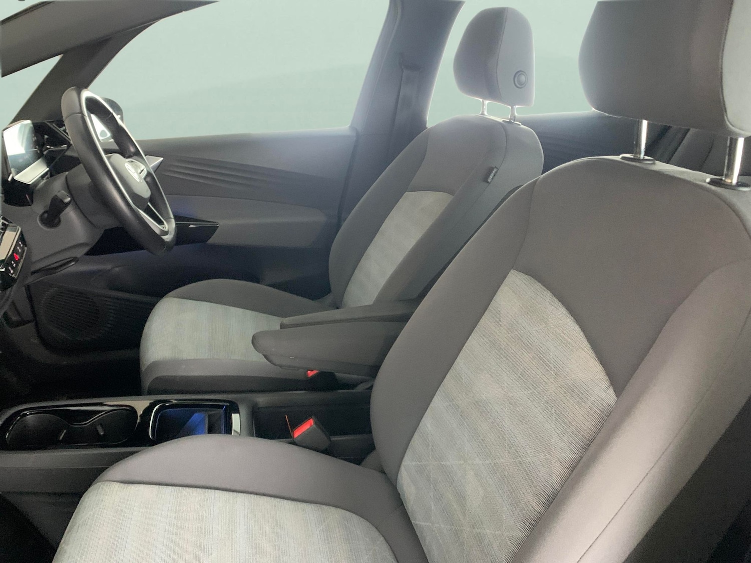 Used Volkswagen ID.3 2022 for sale - 77271995: Photo 4