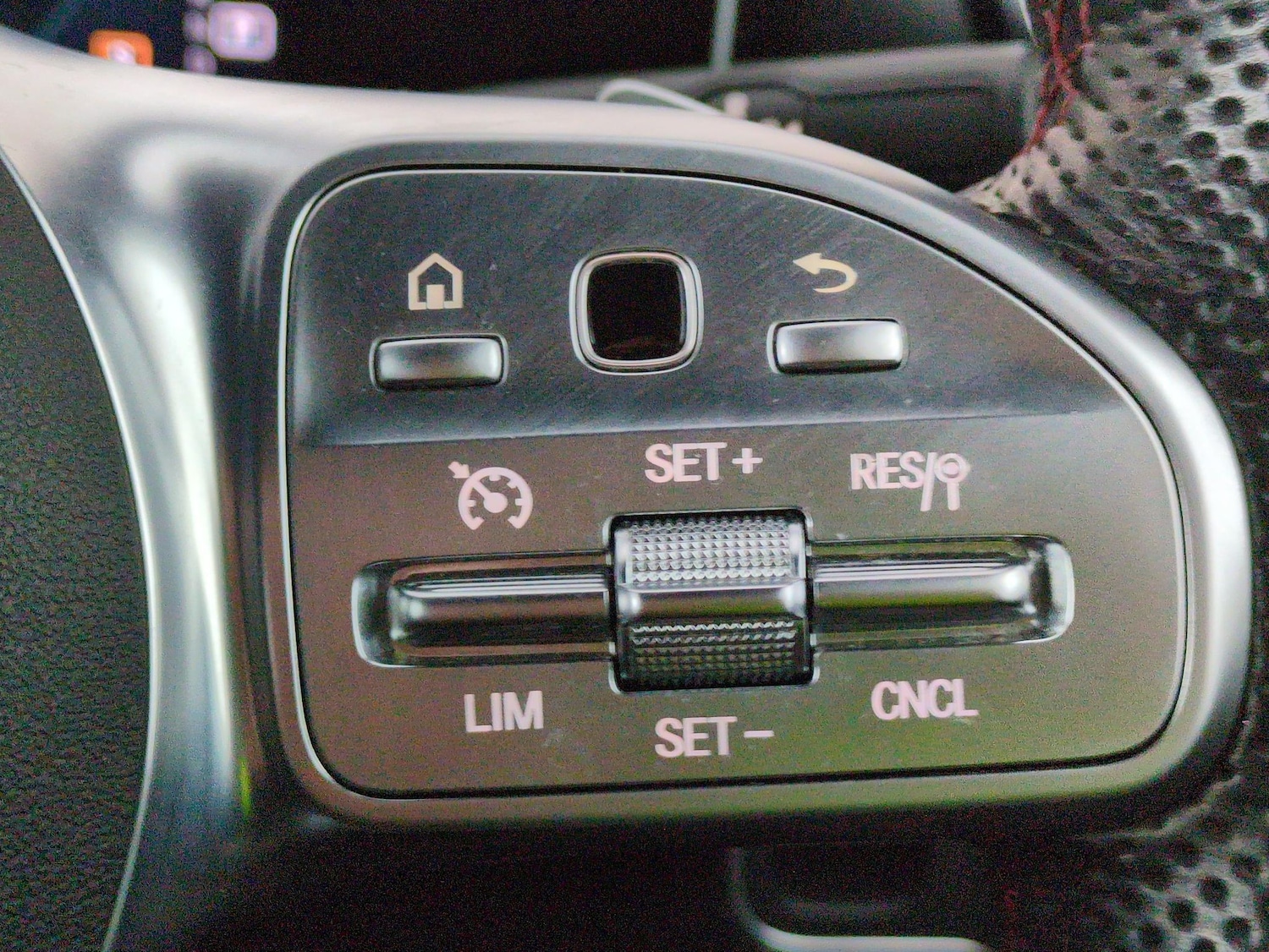 Used Mercedes-Benz A-Class 2020 for sale - 77635677: Photo 22