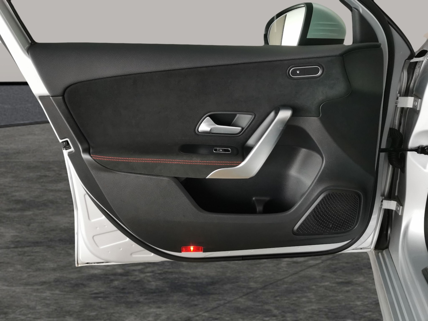 Used Mercedes-Benz A-Class 2020 for sale - 77635677: Photo 28